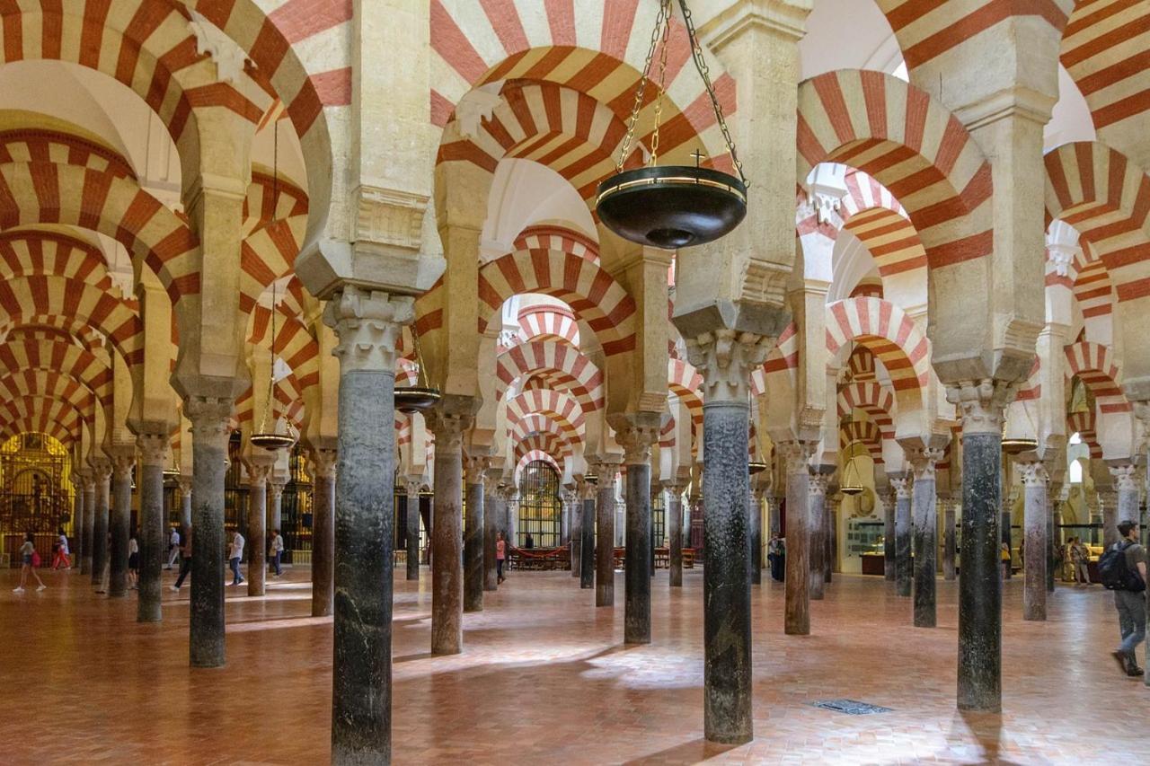 Apartamentos San Pedro Kordoba Bagian luar foto