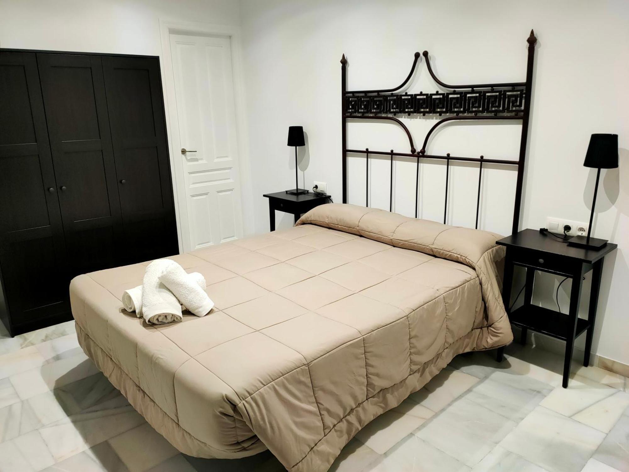 Apartamentos San Pedro Kordoba Bagian luar foto