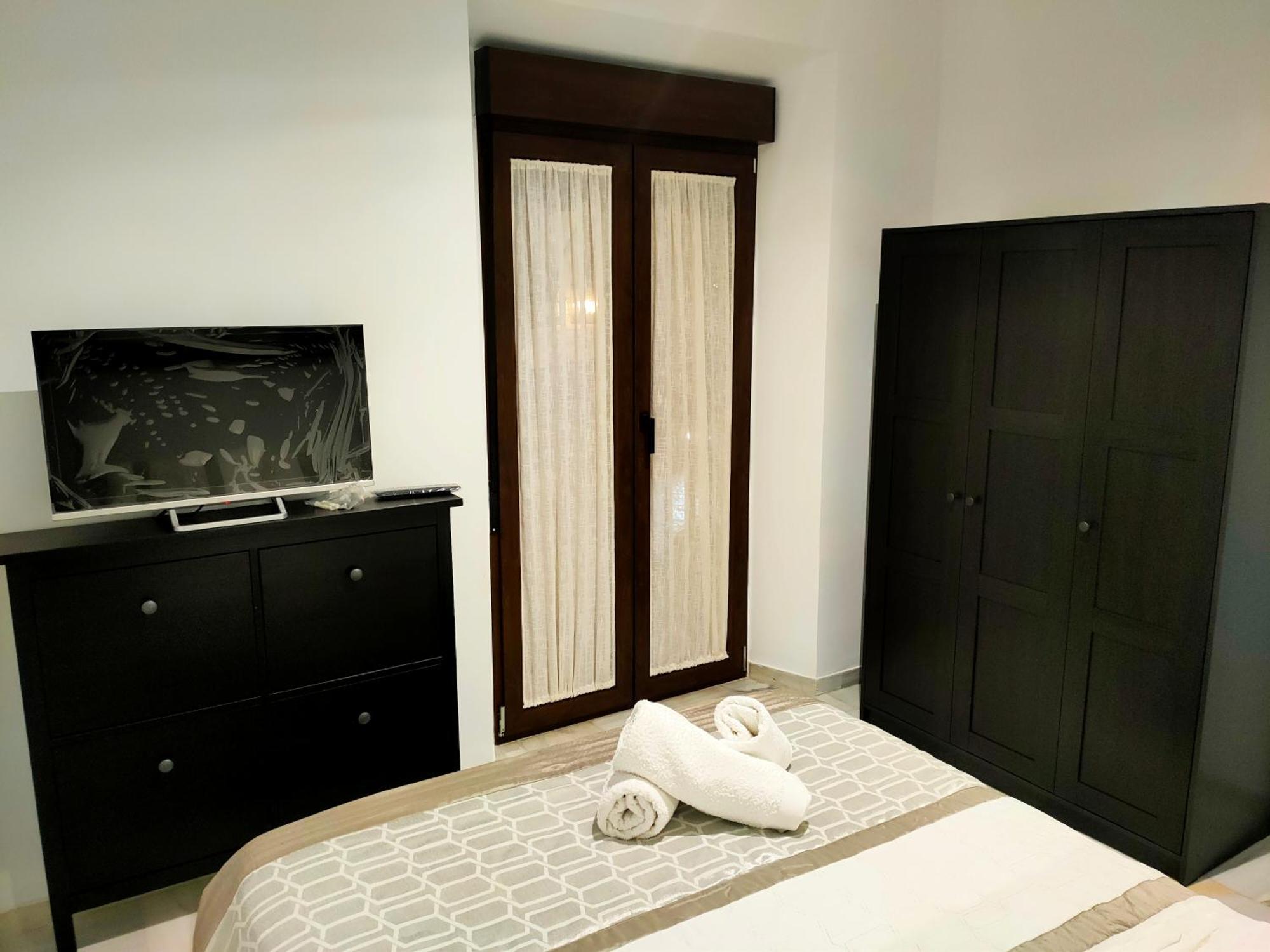 Apartamentos San Pedro Kordoba Bagian luar foto